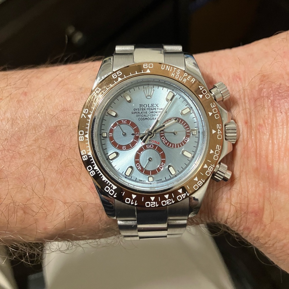 Silver Chronograph Daytona Rolex MOD with platinum blue dial.
